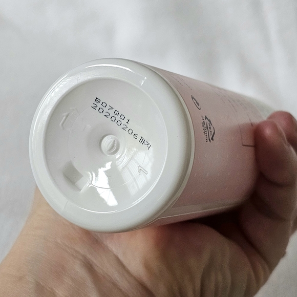 A'PIEU Stone Peach Pore Less Freshner KBeauty Korea 8.45 oz / 250 ml - Picture 4 of 5